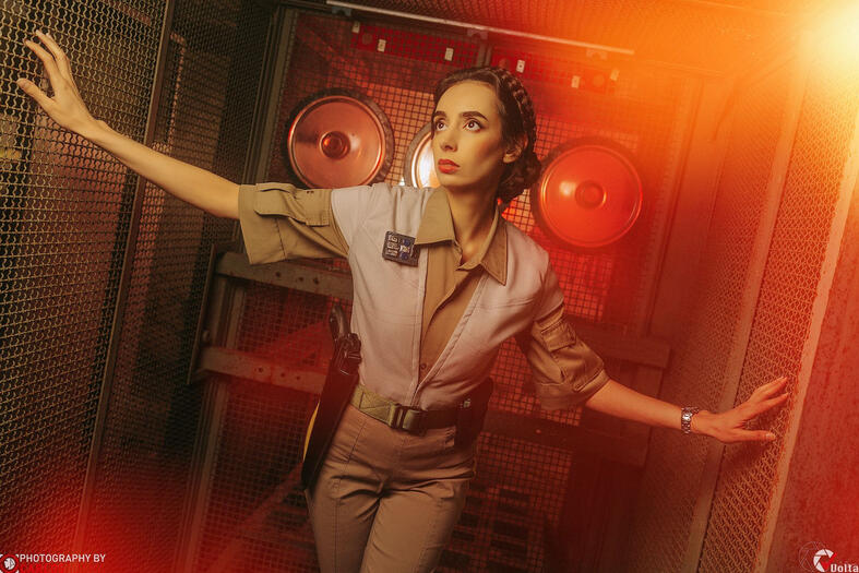 Leia by Carlos Adama